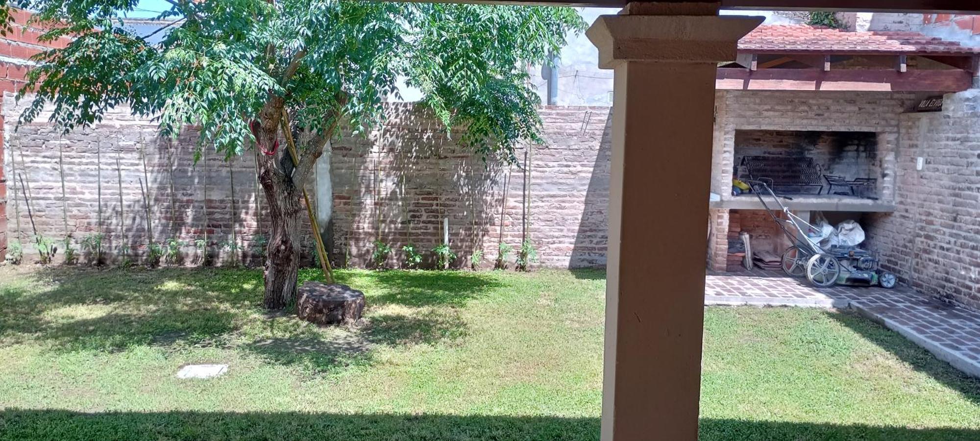 La Elvira Villa San Antonio de Areco Luaran gambar